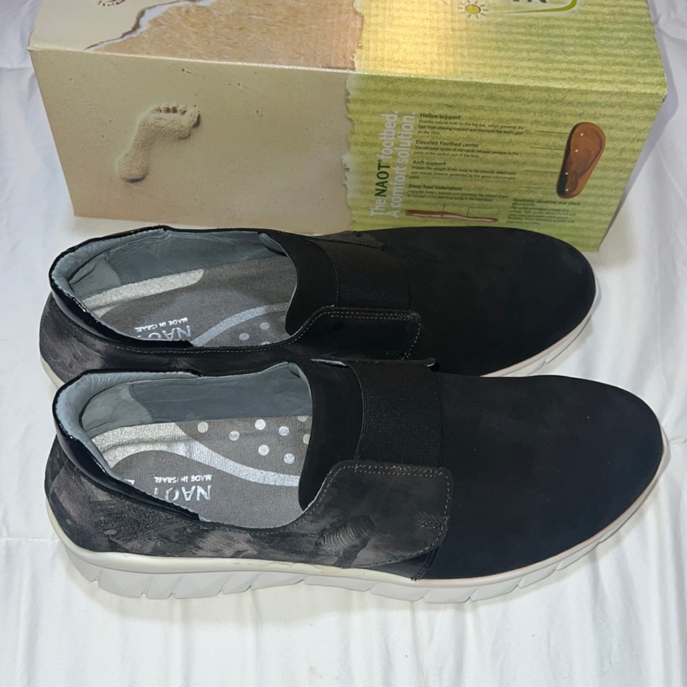 Brand new Naot shoes